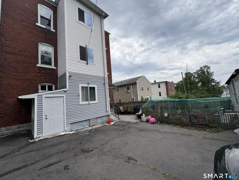 8 Erwin Place New Britain CT 06051
