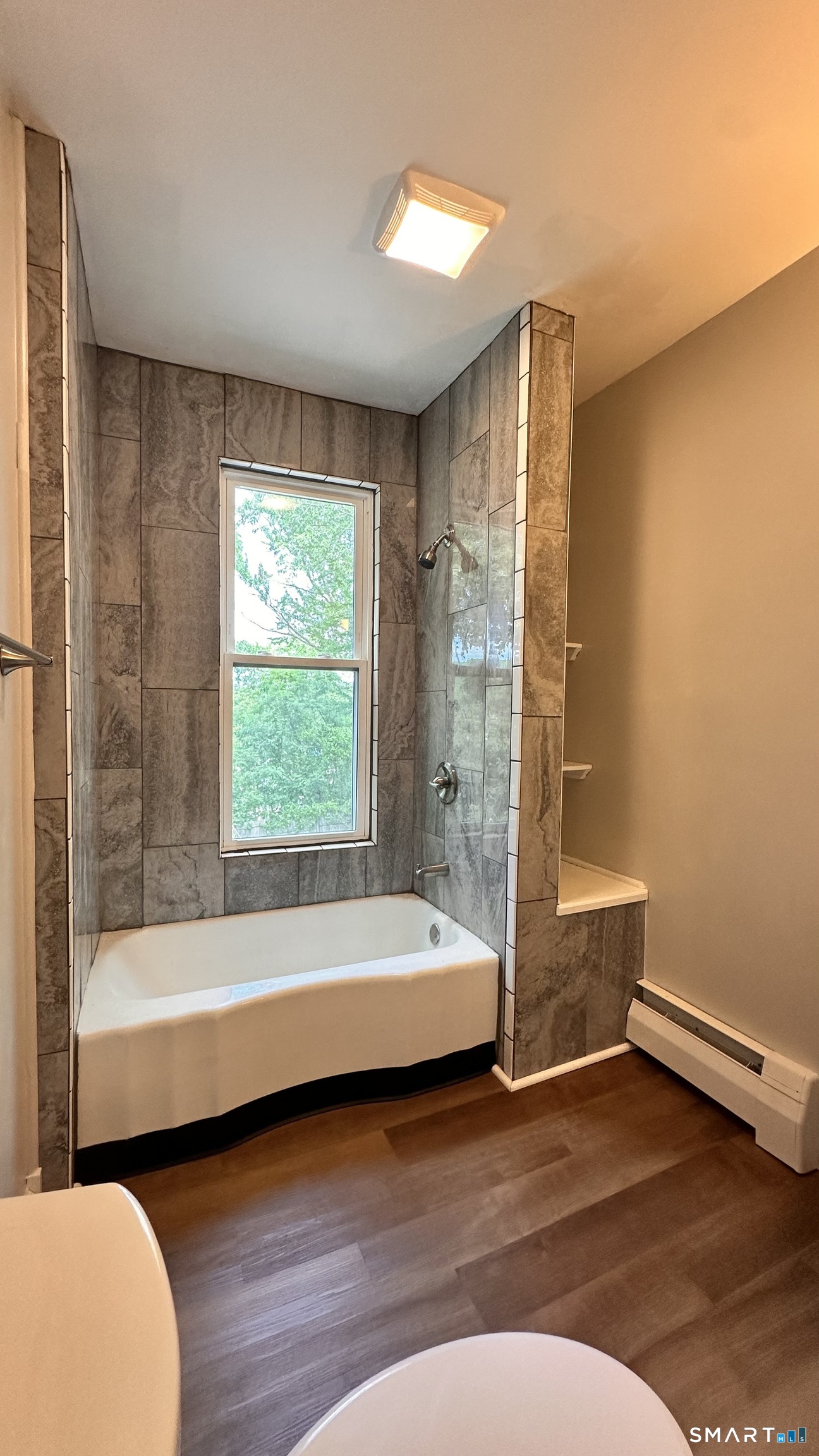 28 Summit Street Bristol CT 06010