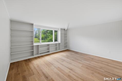 5 Lilac Lane Brookfield CT 06804