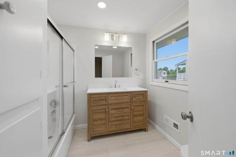 5 Lilac Lane Brookfield CT 06804