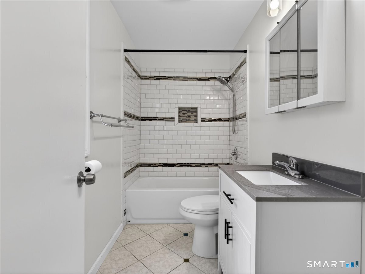 91 Jewett Street Ansonia CT 06401