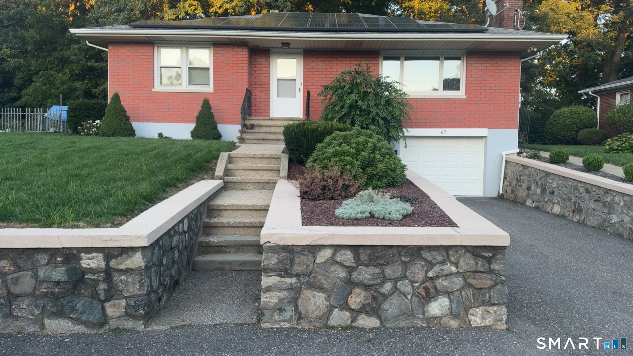 67 Phyllis Avenue Waterbury CT 06708