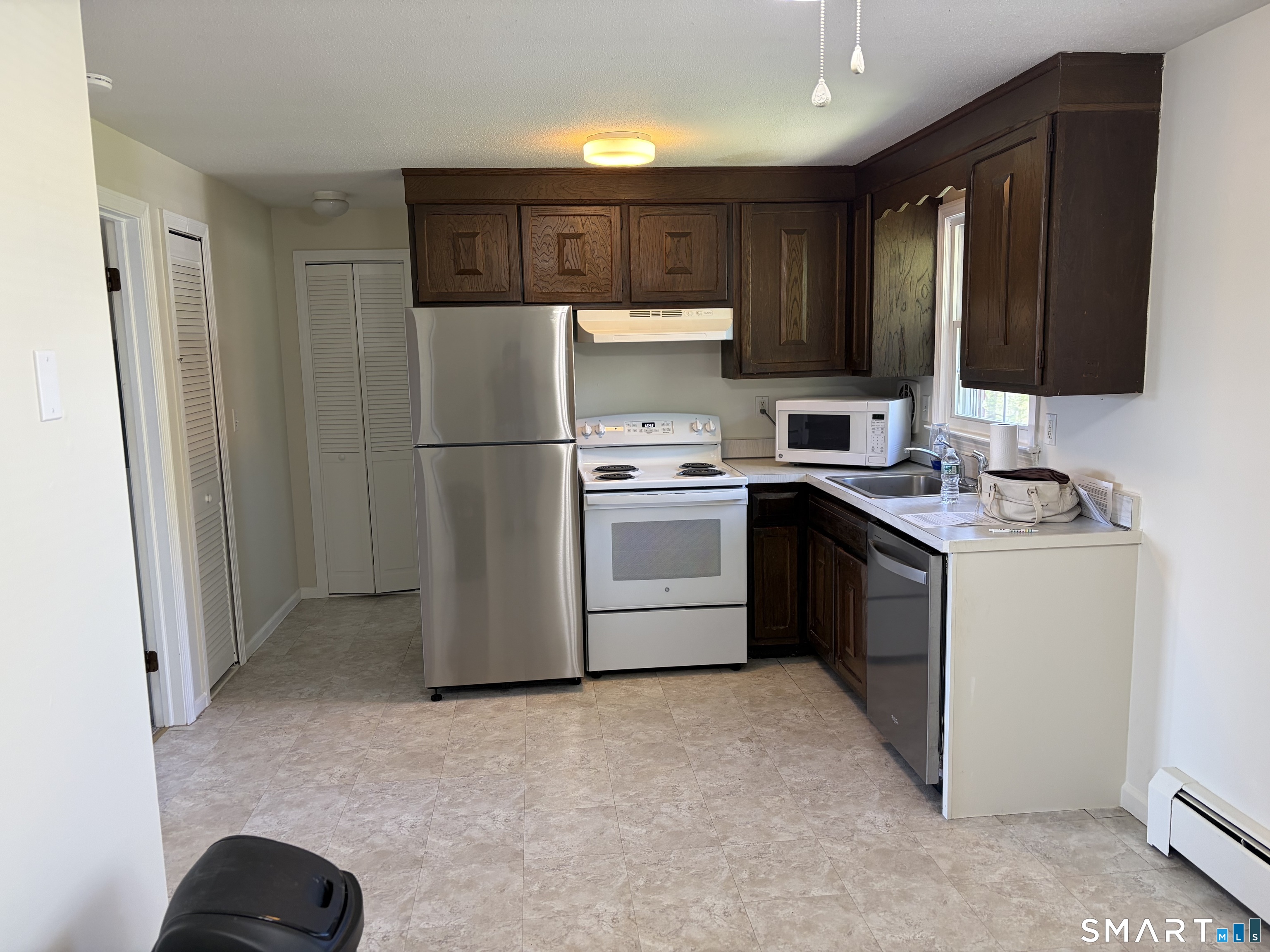 201 Regan Road Vernon CT 06066