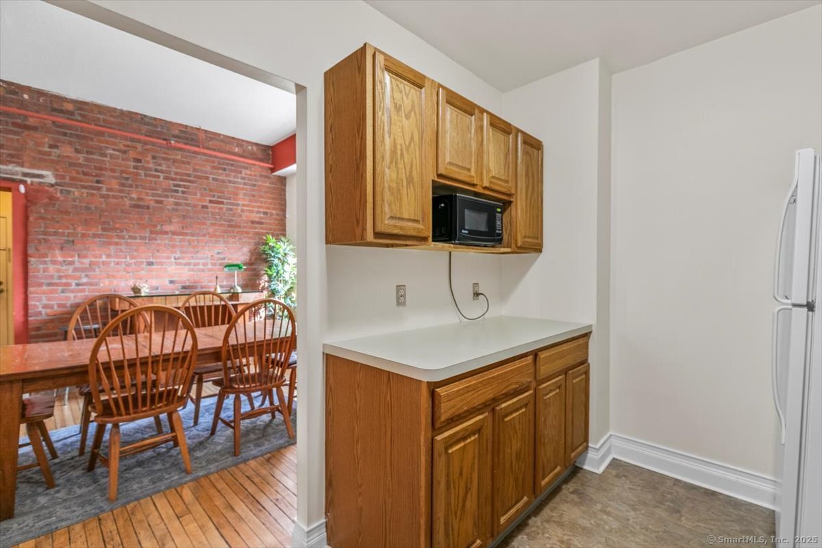 196 Crown Street New Haven CT 06511