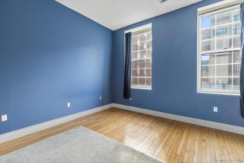 196 Crown Street New Haven CT 06511