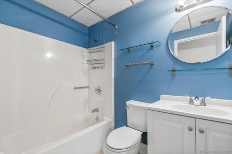196 Crown Street New Haven CT 06511