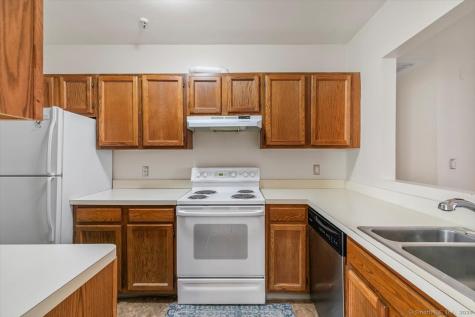196 Crown Street New Haven CT 06511