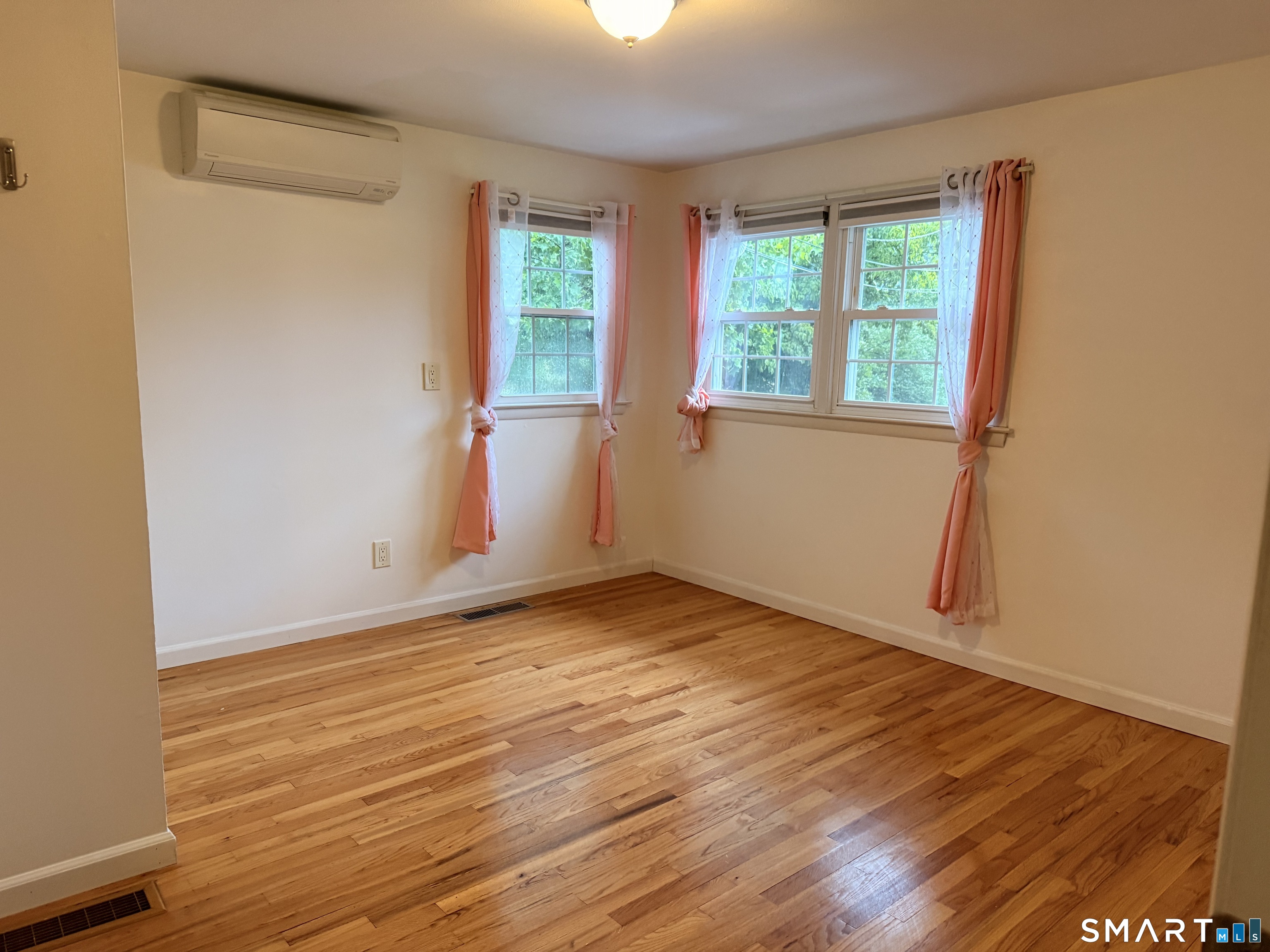 21 Fisco Drive East Haven CT 06513
