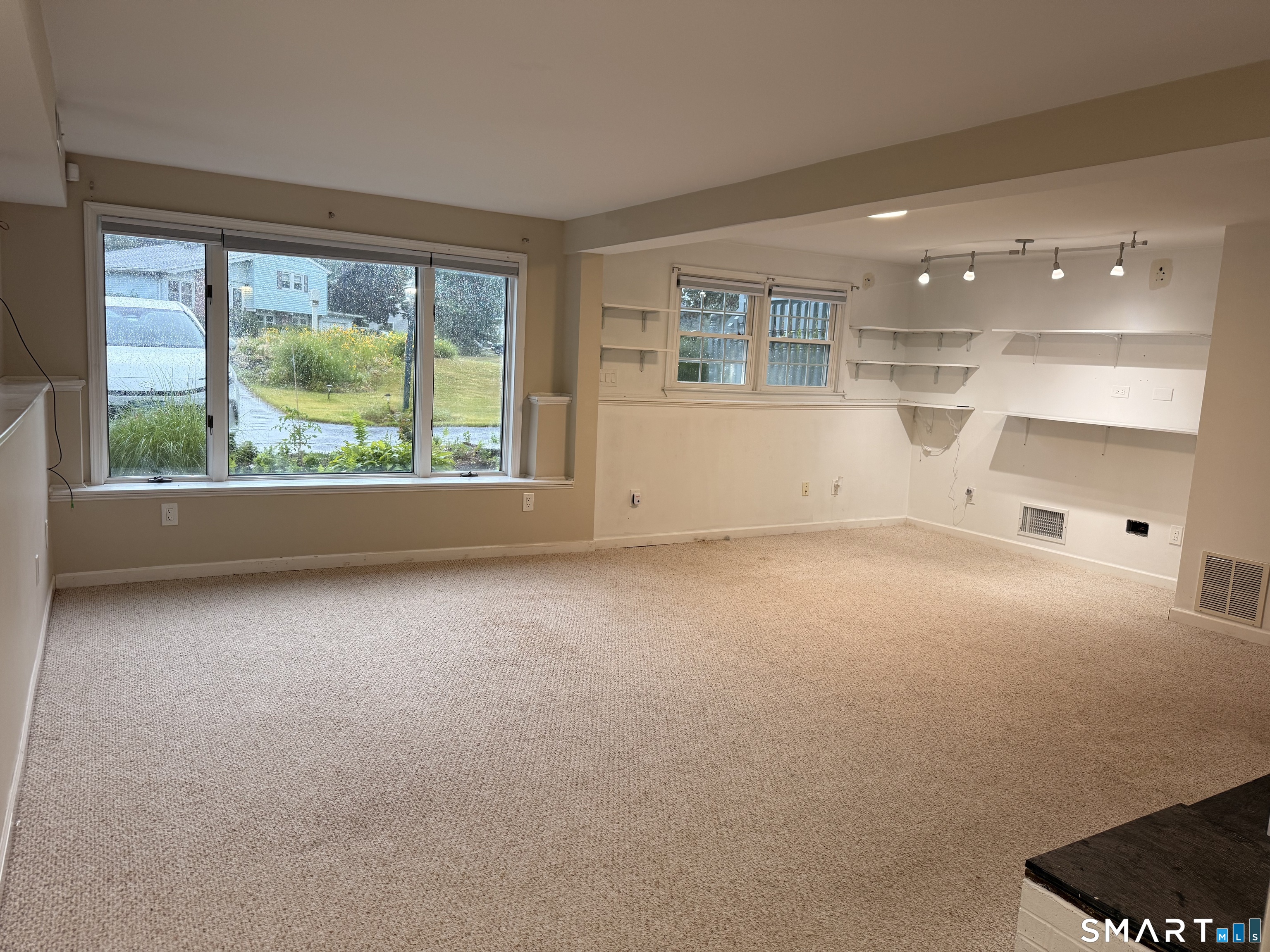 21 Fisco Drive East Haven CT 06513