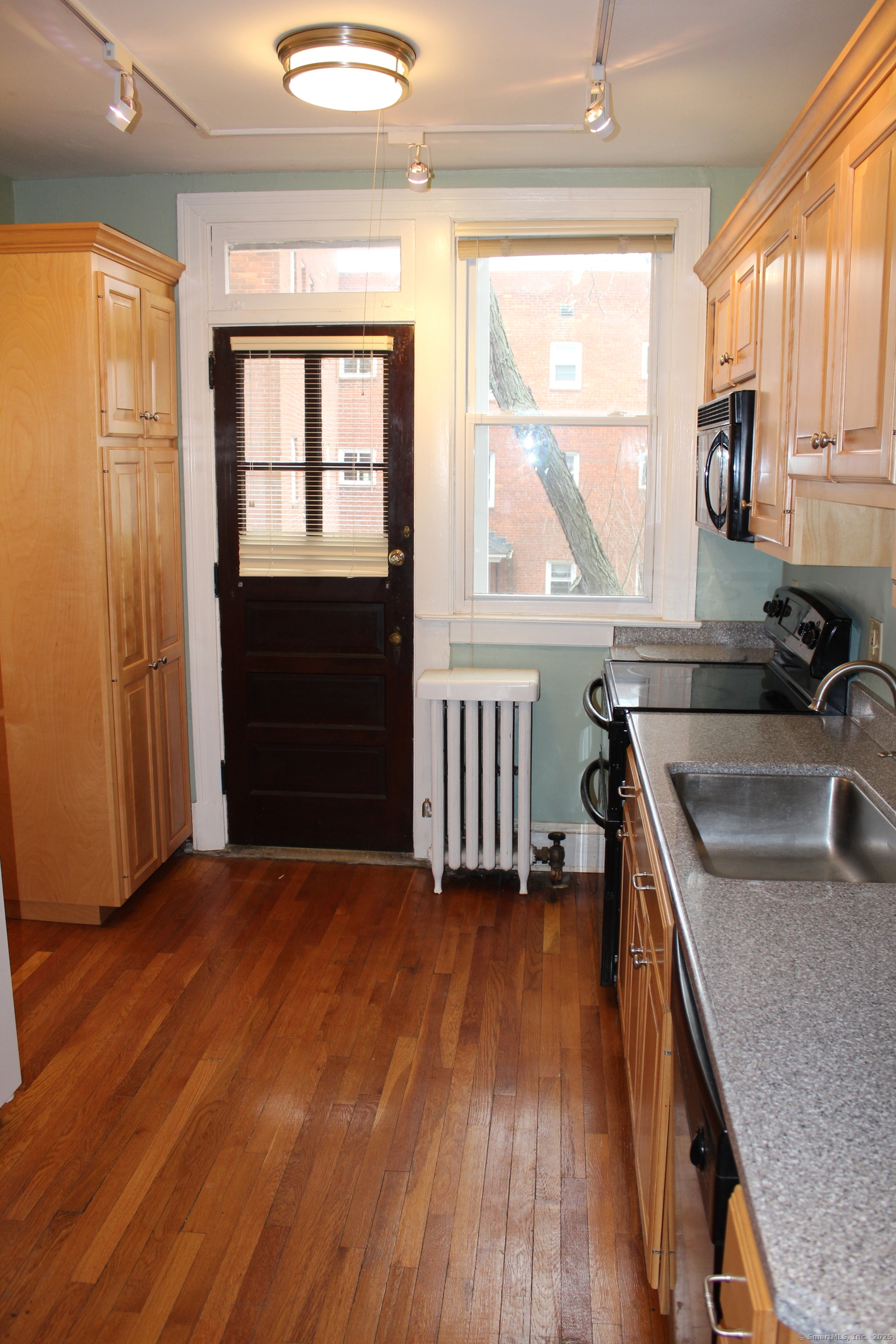 888 Farmington Avenue West Hartford CT 06119