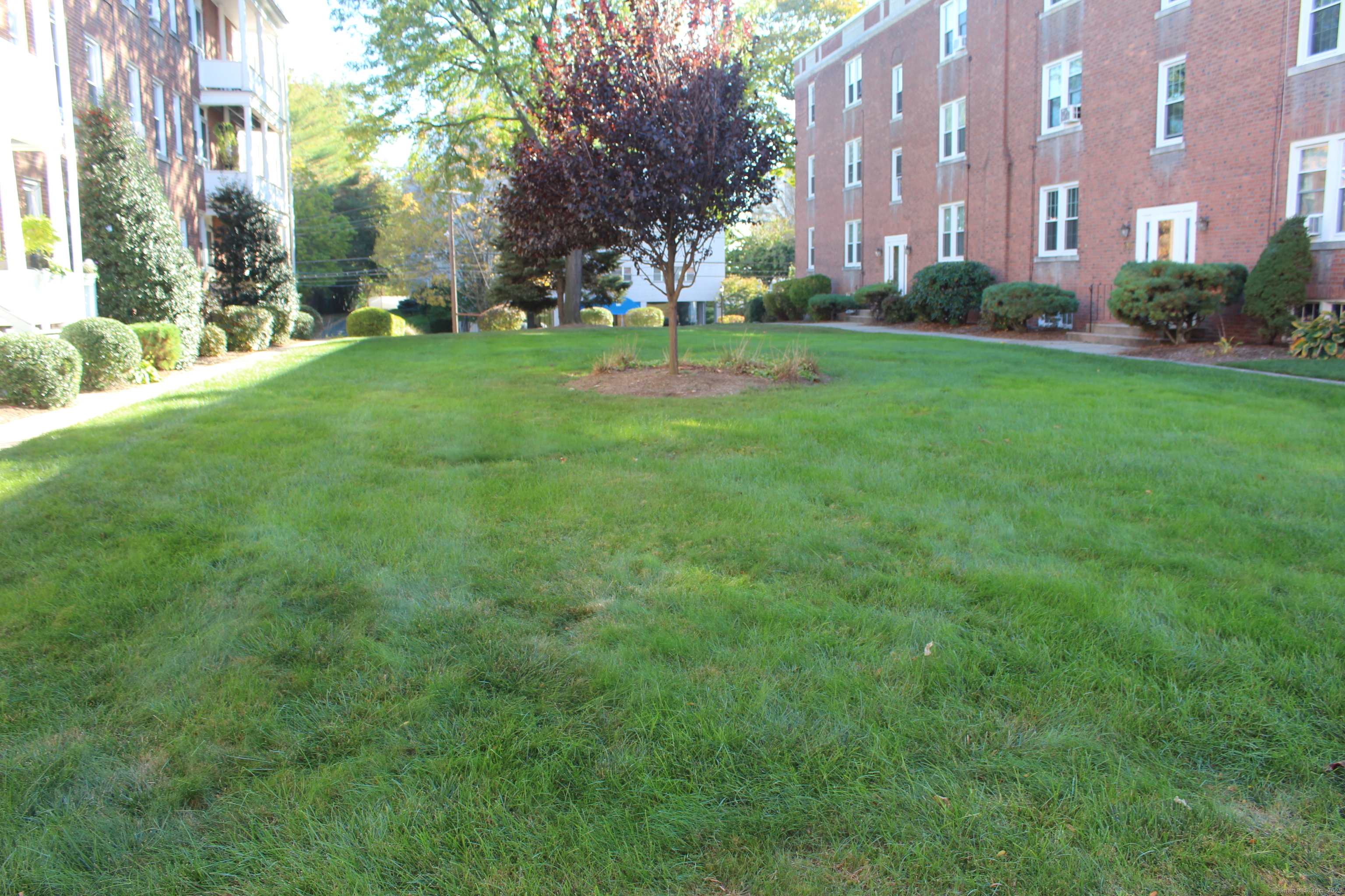 888 Farmington Avenue West Hartford CT 06119