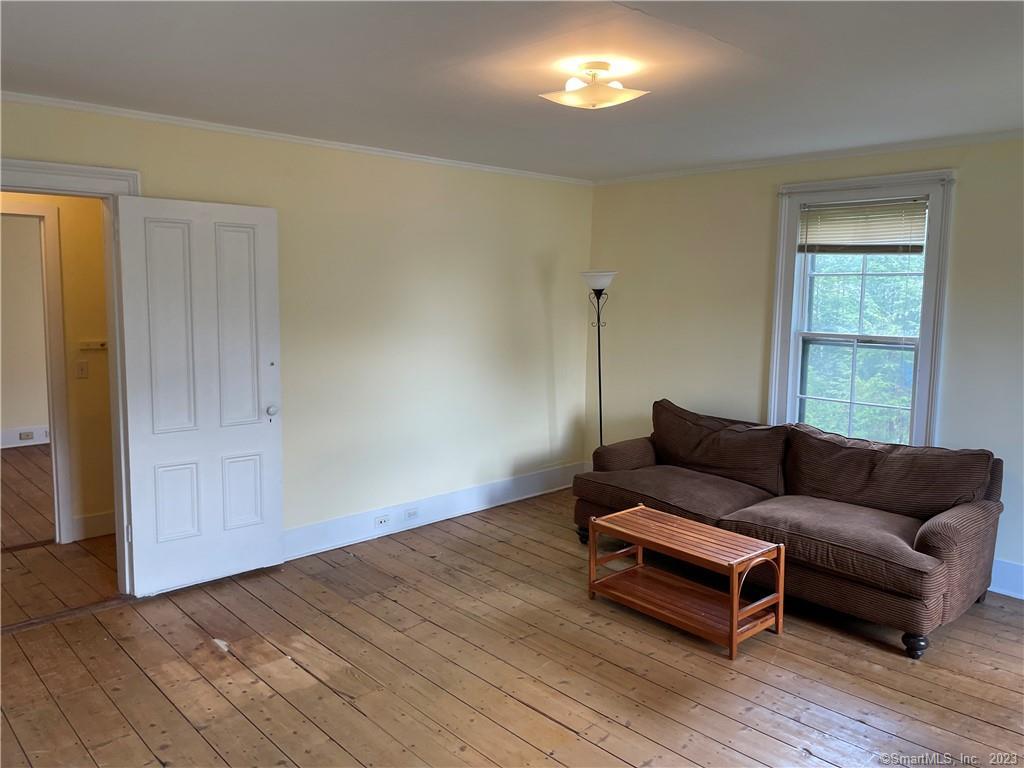 33 West Main Street Sharon CT 06069