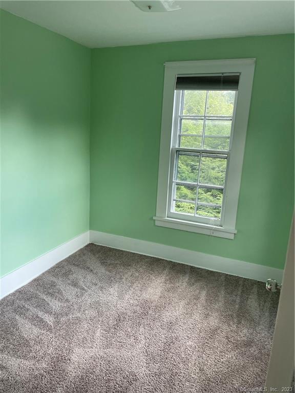 33 West Main Street Sharon CT 06069