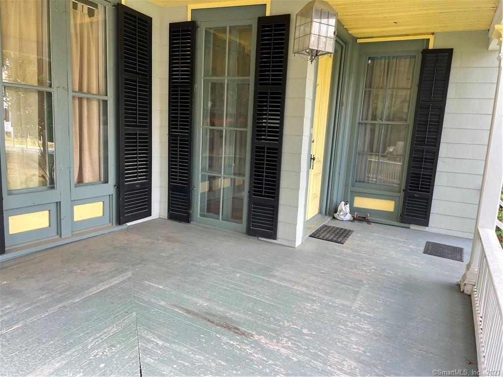 33 West Main Street Sharon CT 06069