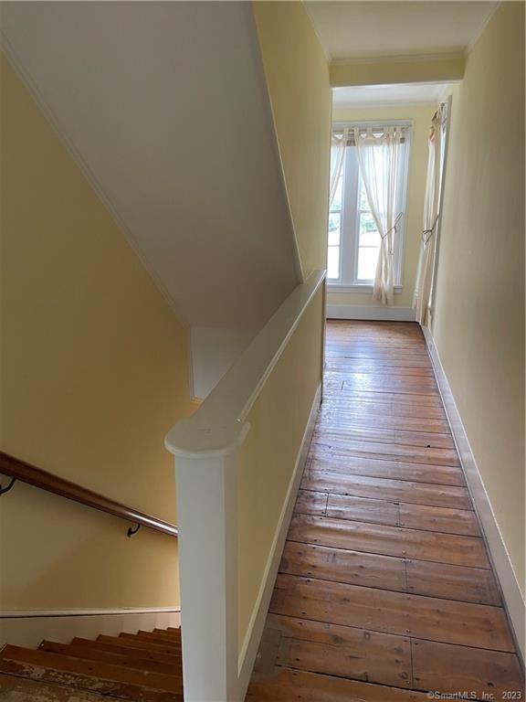 33 West Main Street Sharon CT 06069
