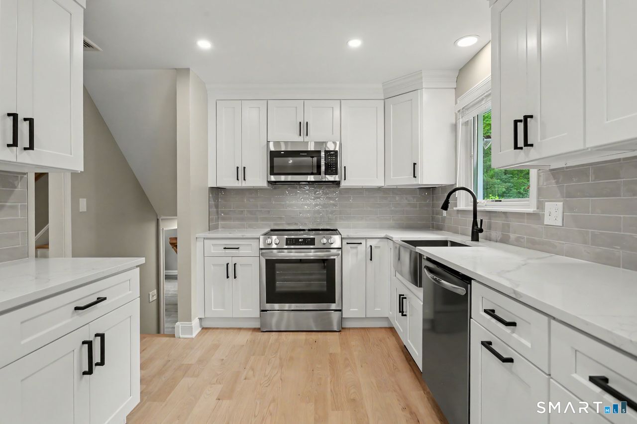 65 Gate Ridge Road Easton CT 06612