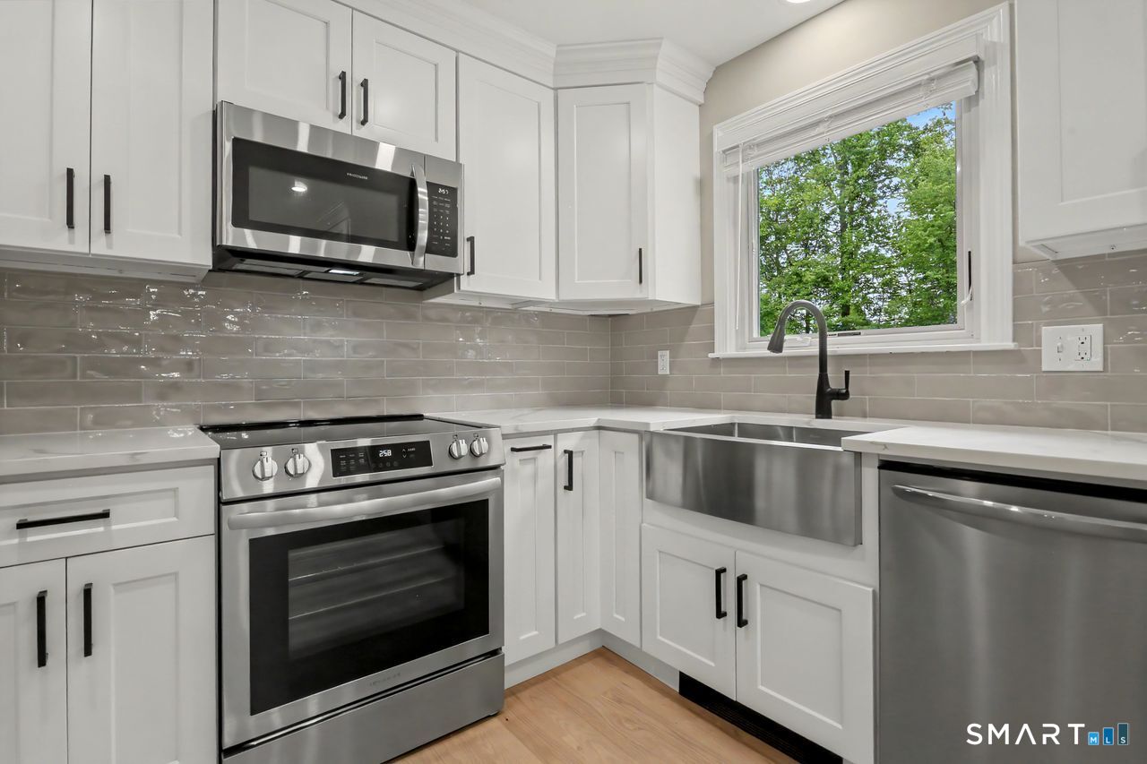 65 Gate Ridge Road Easton CT 06612