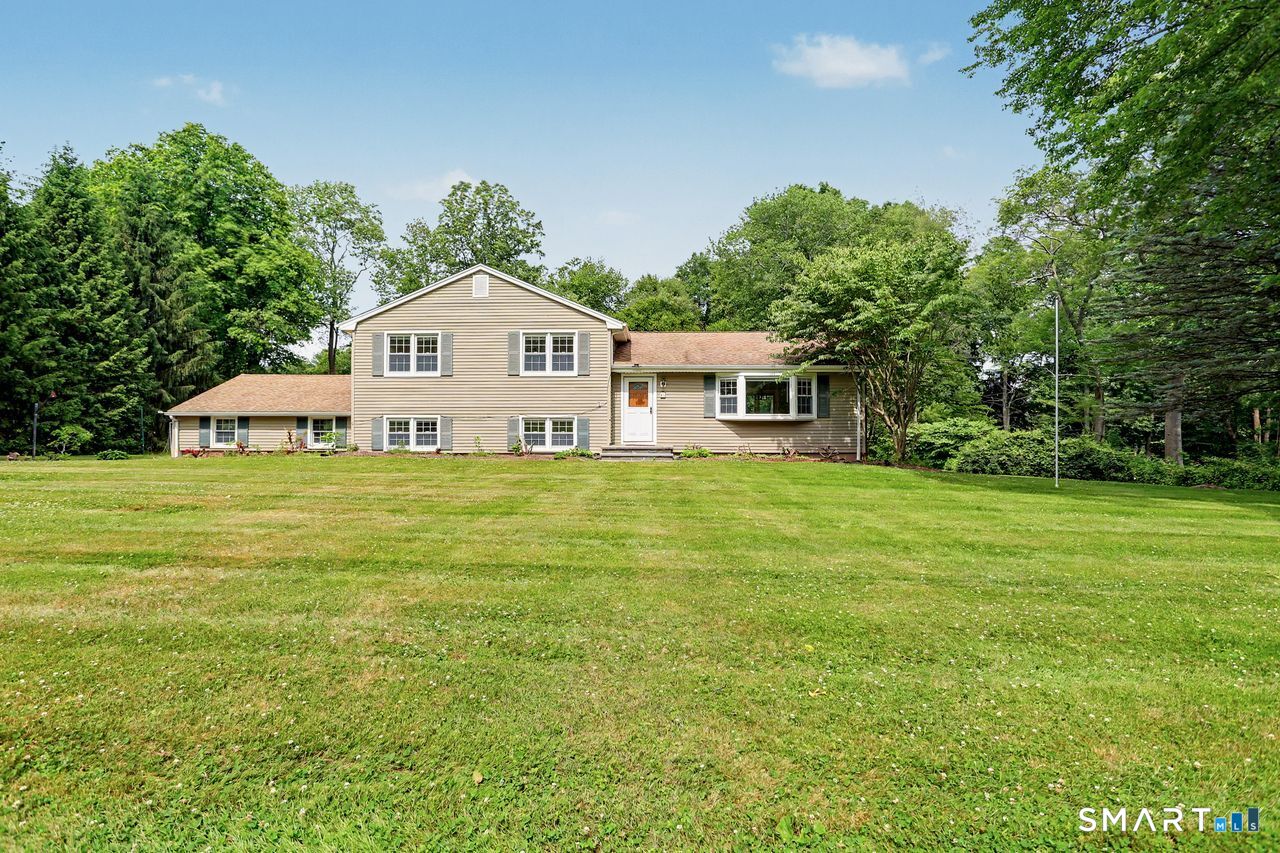 65 Gate Ridge Road Easton CT 06612