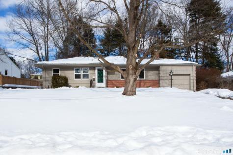 26 East Maxwell Drive West Hartford CT 06107