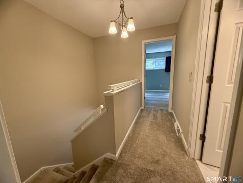 562 Oak Avenue Cheshire CT 06410