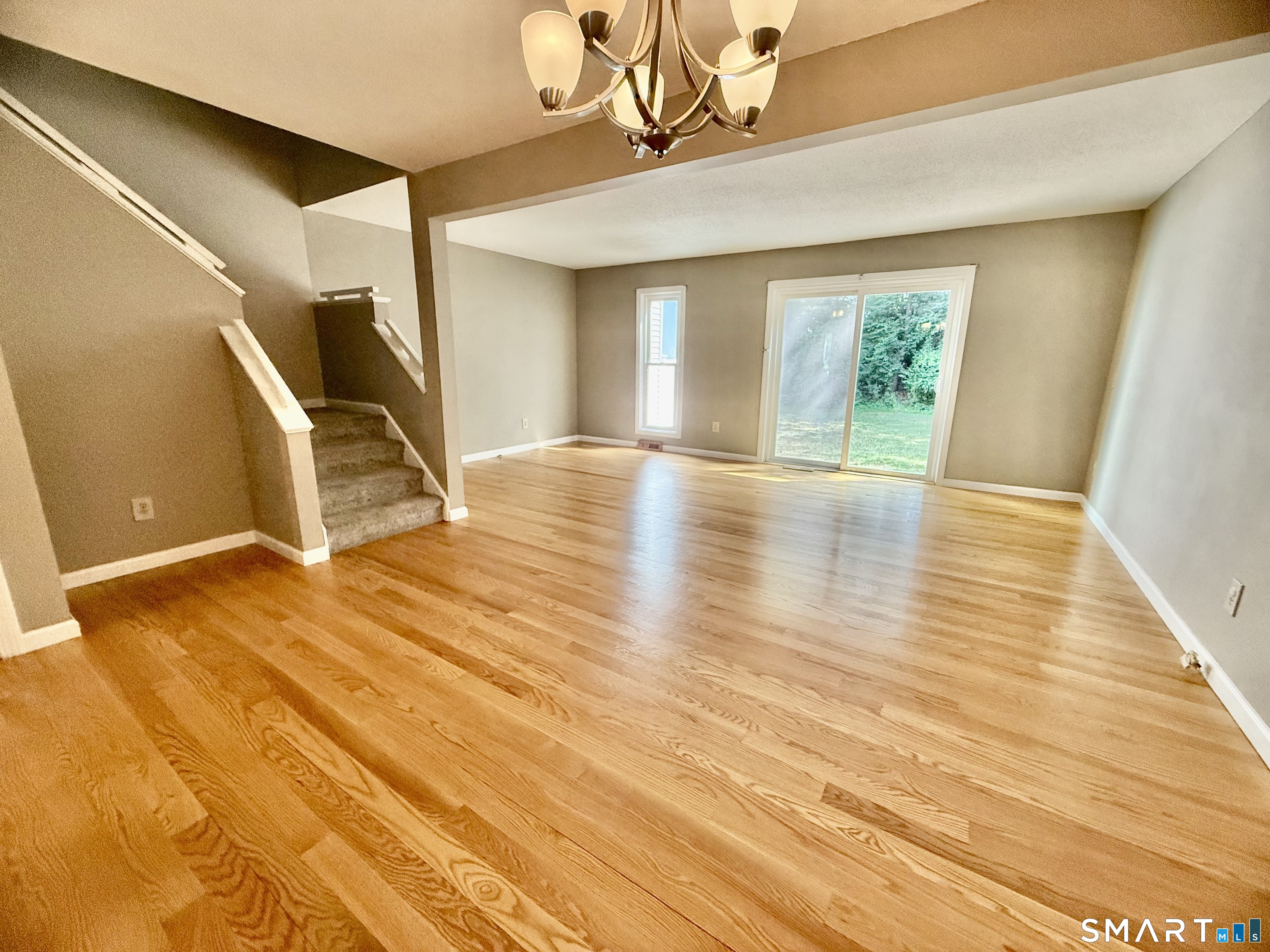 562 Oak Avenue Cheshire CT 06410