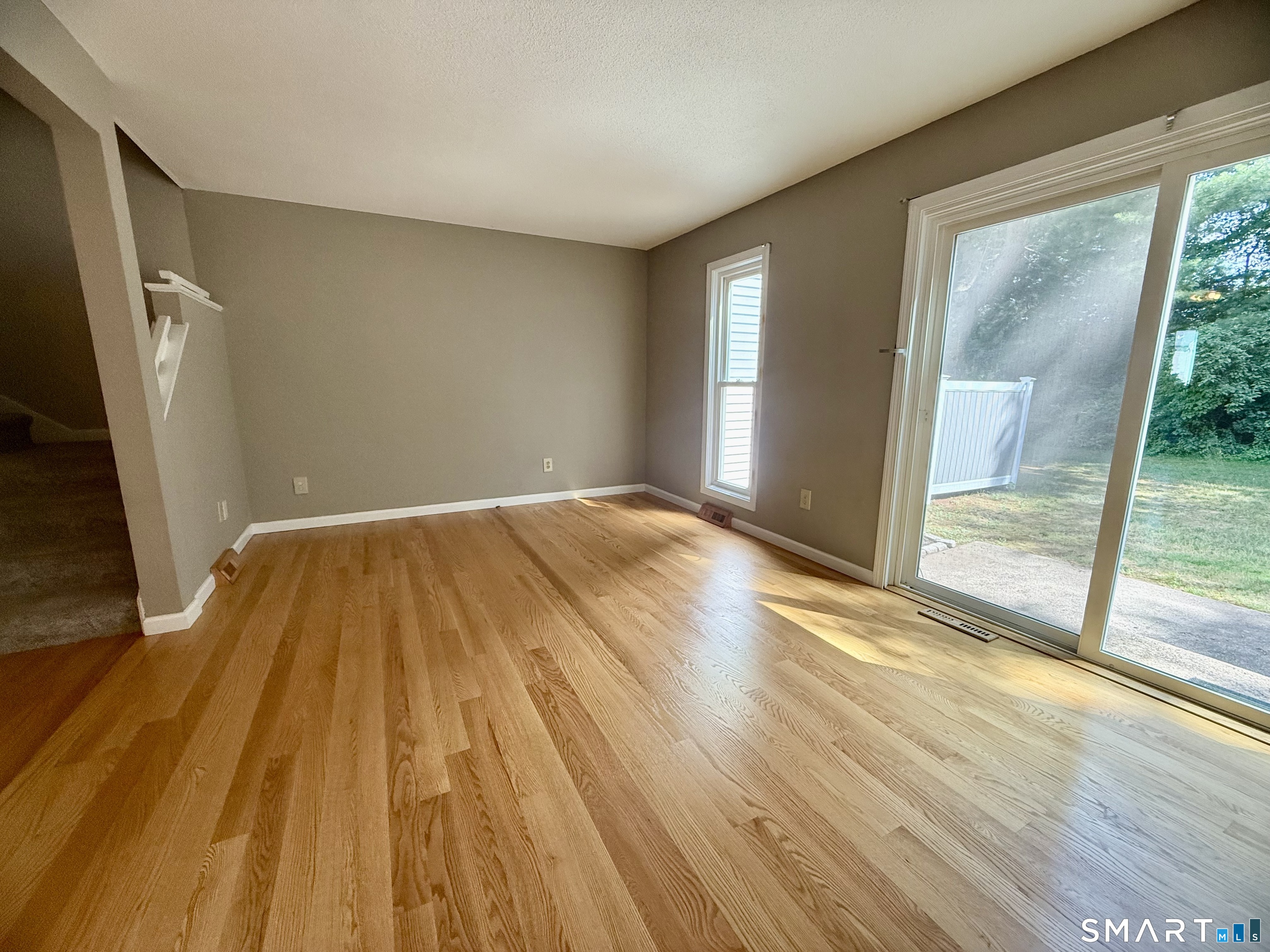 562 Oak Avenue Cheshire CT 06410