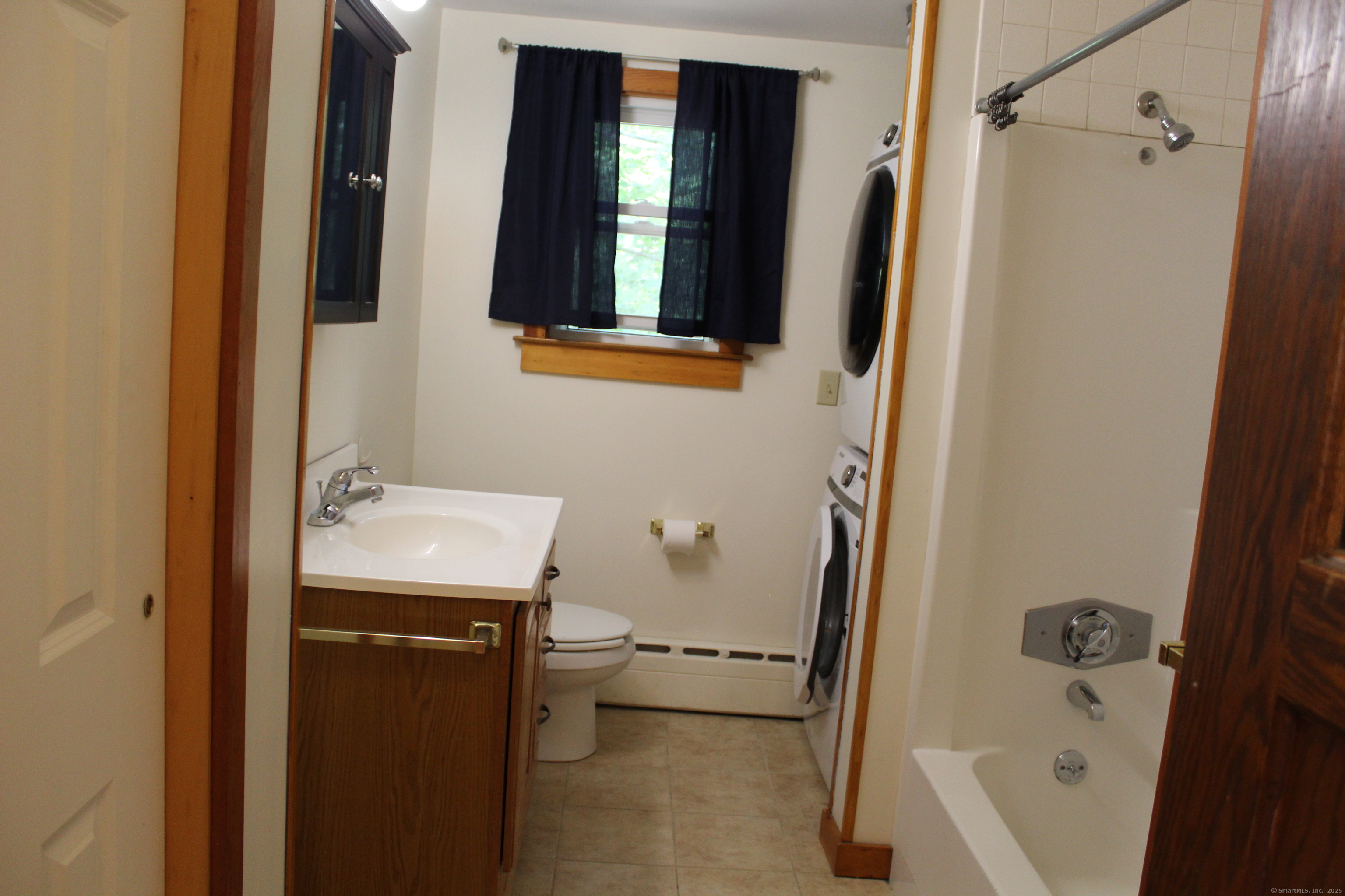 126 Chestnut Street Branford CT 06405