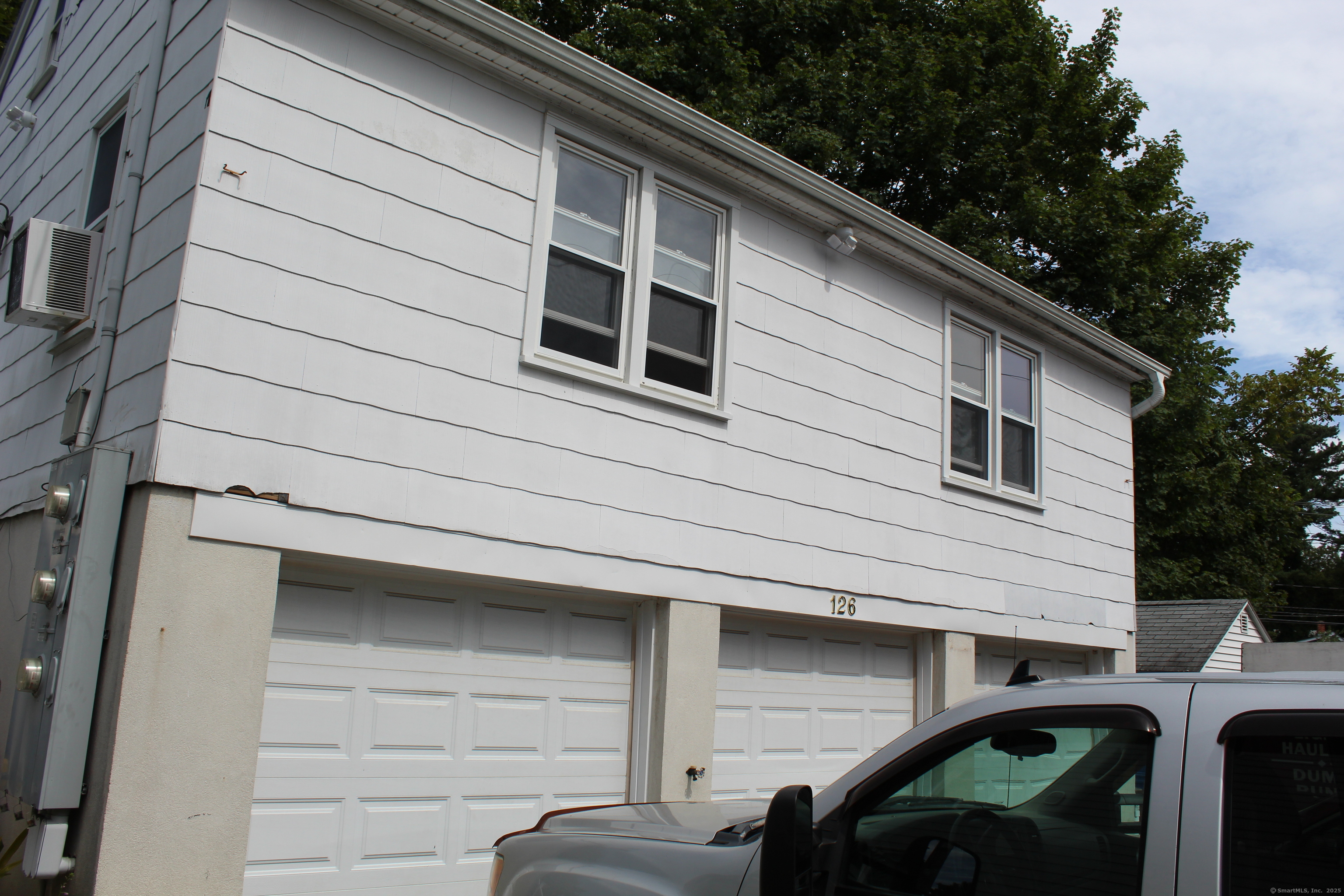 126 Chestnut Street Branford CT 06405