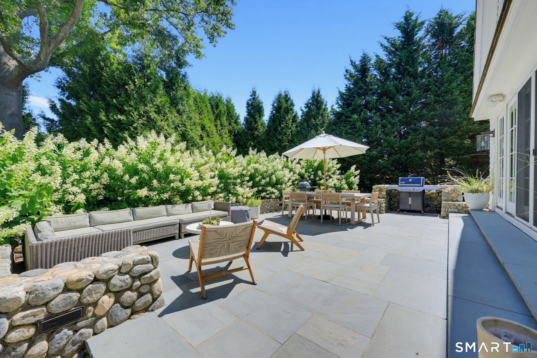 8 Rowayton Avenue Norwalk CT 06853