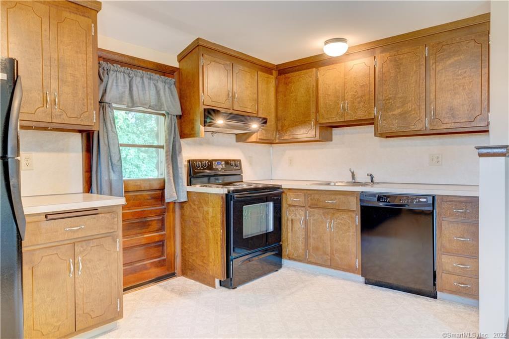 558 Main Street Cromwell CT 06416