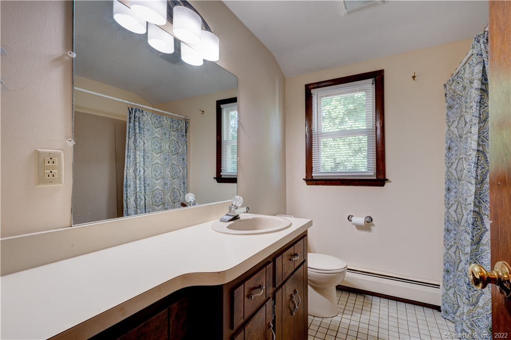 558 Main Street Cromwell CT 06416
