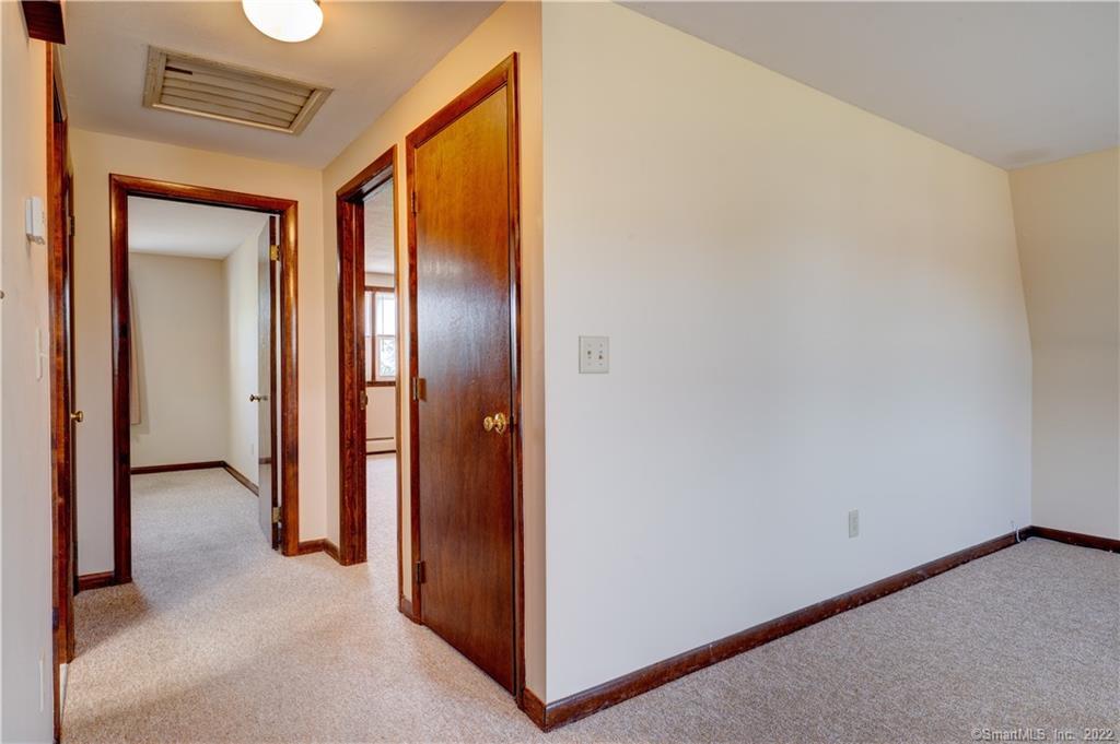 558 Main Street Cromwell CT 06416