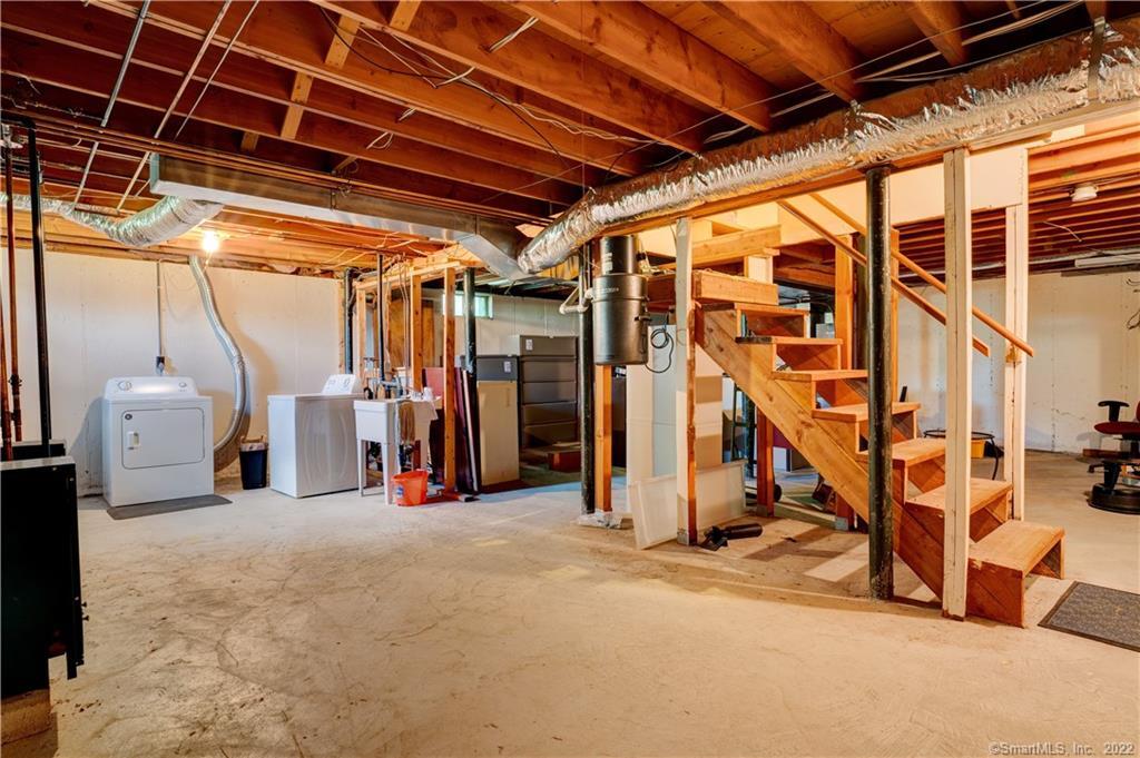 558 Main Street Cromwell CT 06416