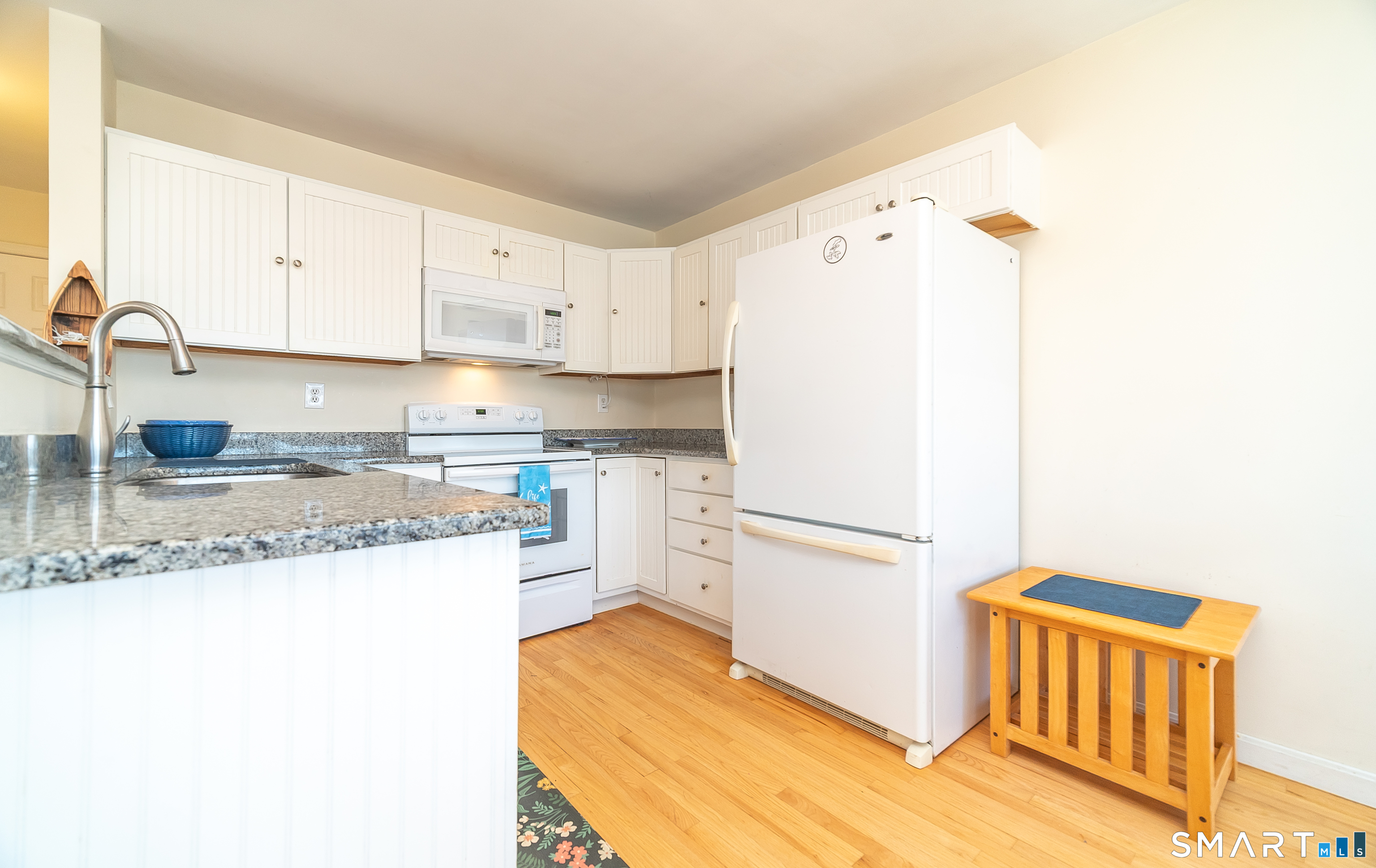 21 Atlantic Avenue Groton CT 06340