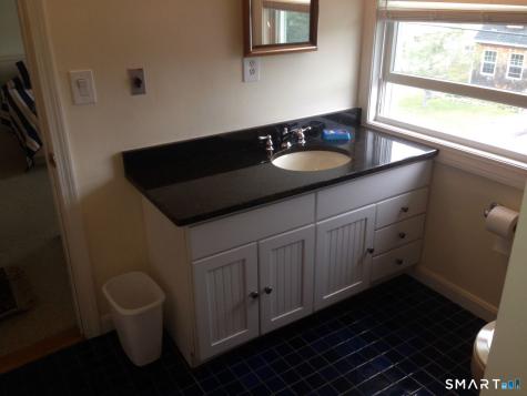 21 Atlantic Avenue Groton CT 06340