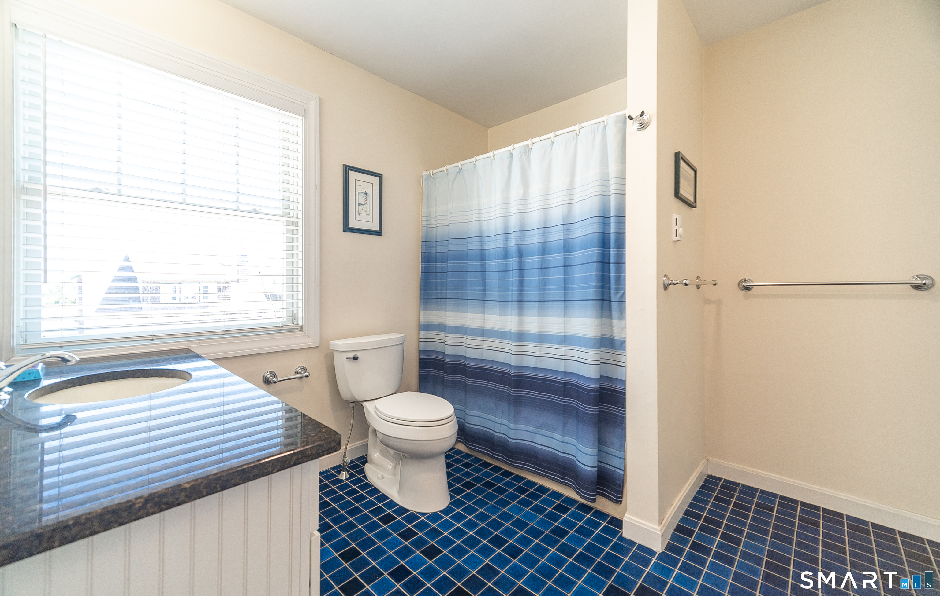 21 Atlantic Avenue Groton CT 06340
