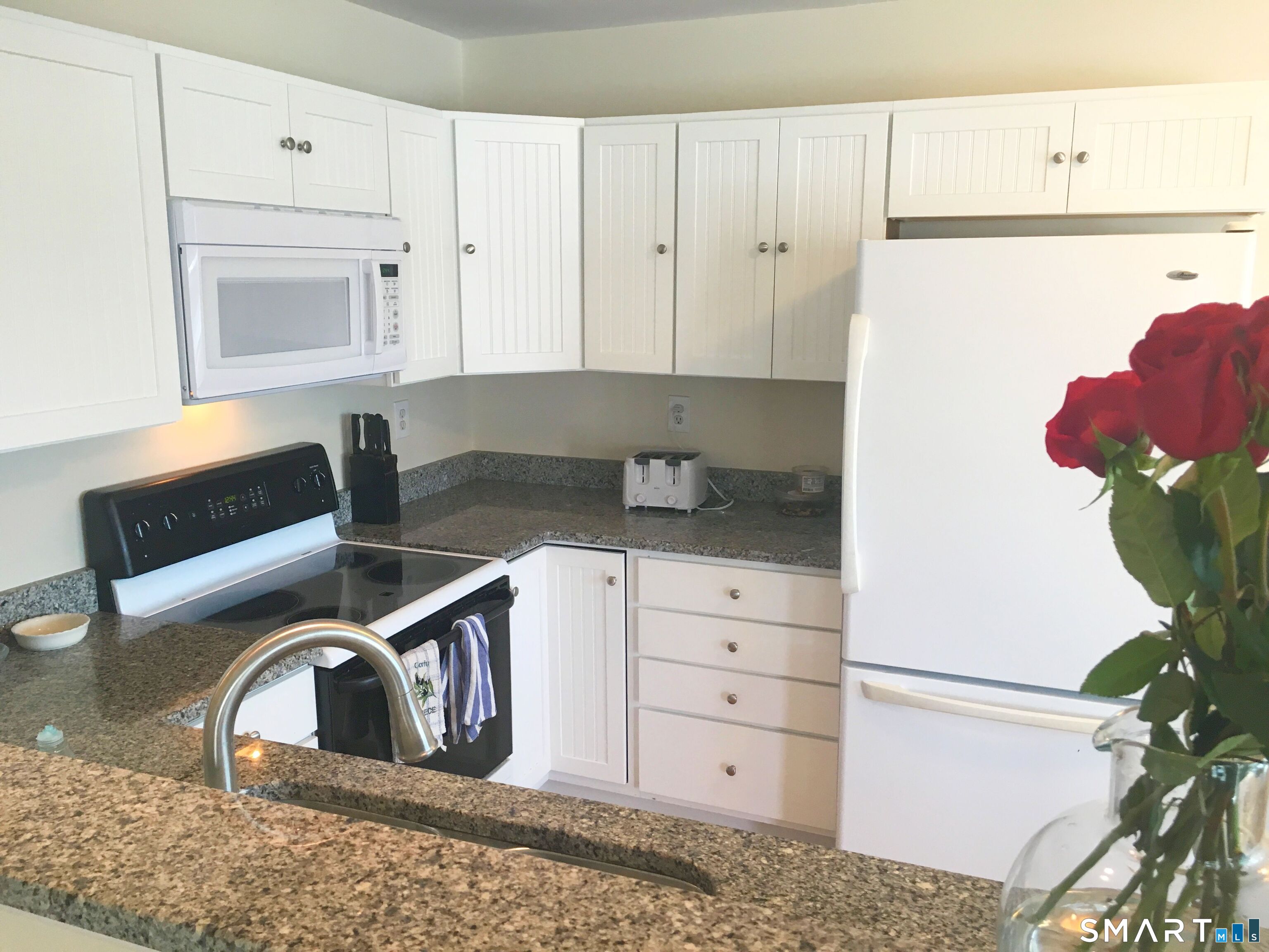 21 Atlantic Avenue Groton CT 06340