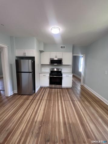 335 Ridgefield Avenue Bridgeport CT 06610
