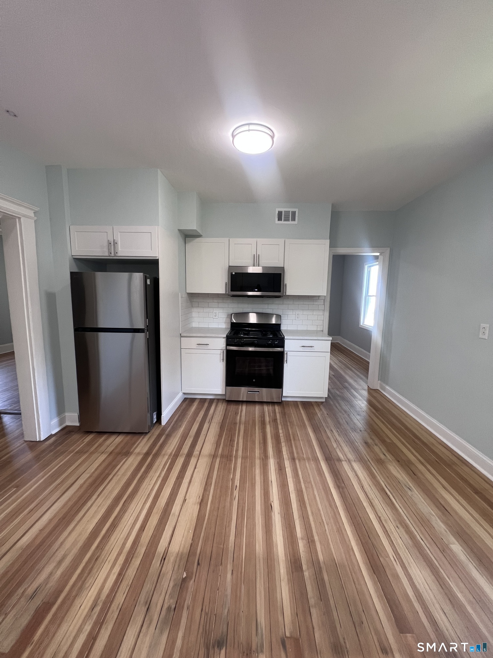 335 Ridgefield Avenue Bridgeport CT 06610