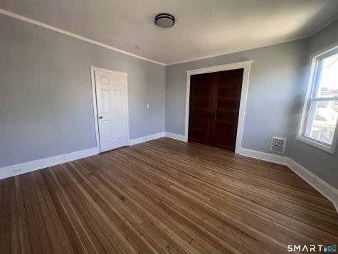 335 Ridgefield Avenue Bridgeport CT 06610