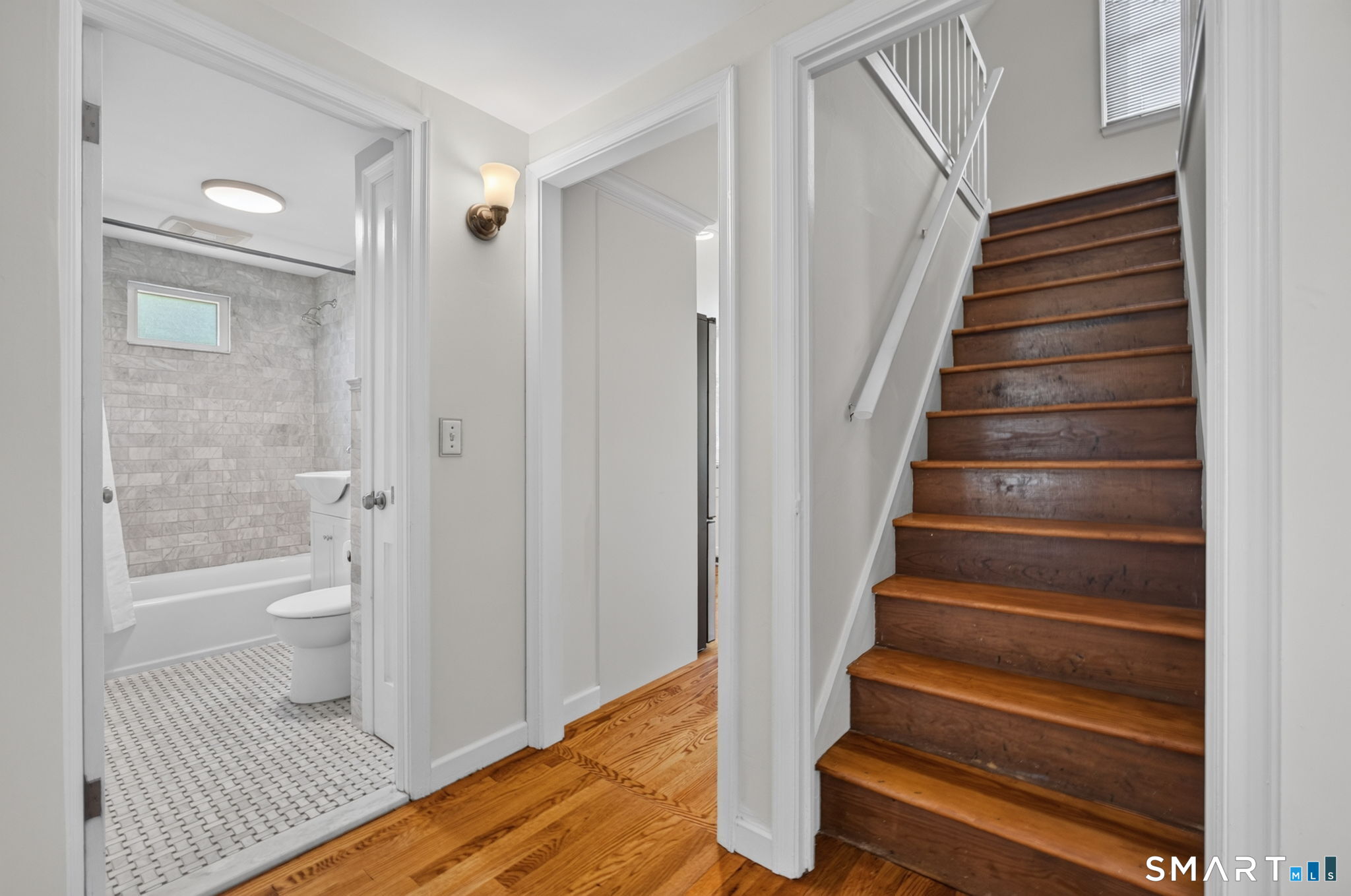 47 Clearview Avenue East Haven CT 06512