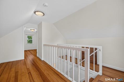 47 Clearview Avenue East Haven CT 06512