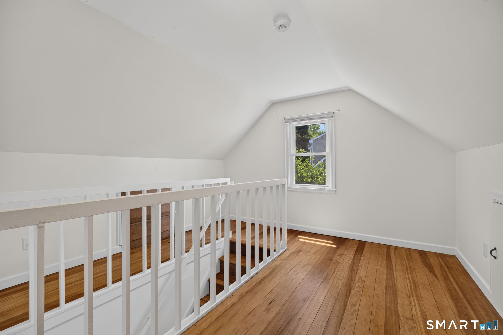 47 Clearview Avenue East Haven CT 06512