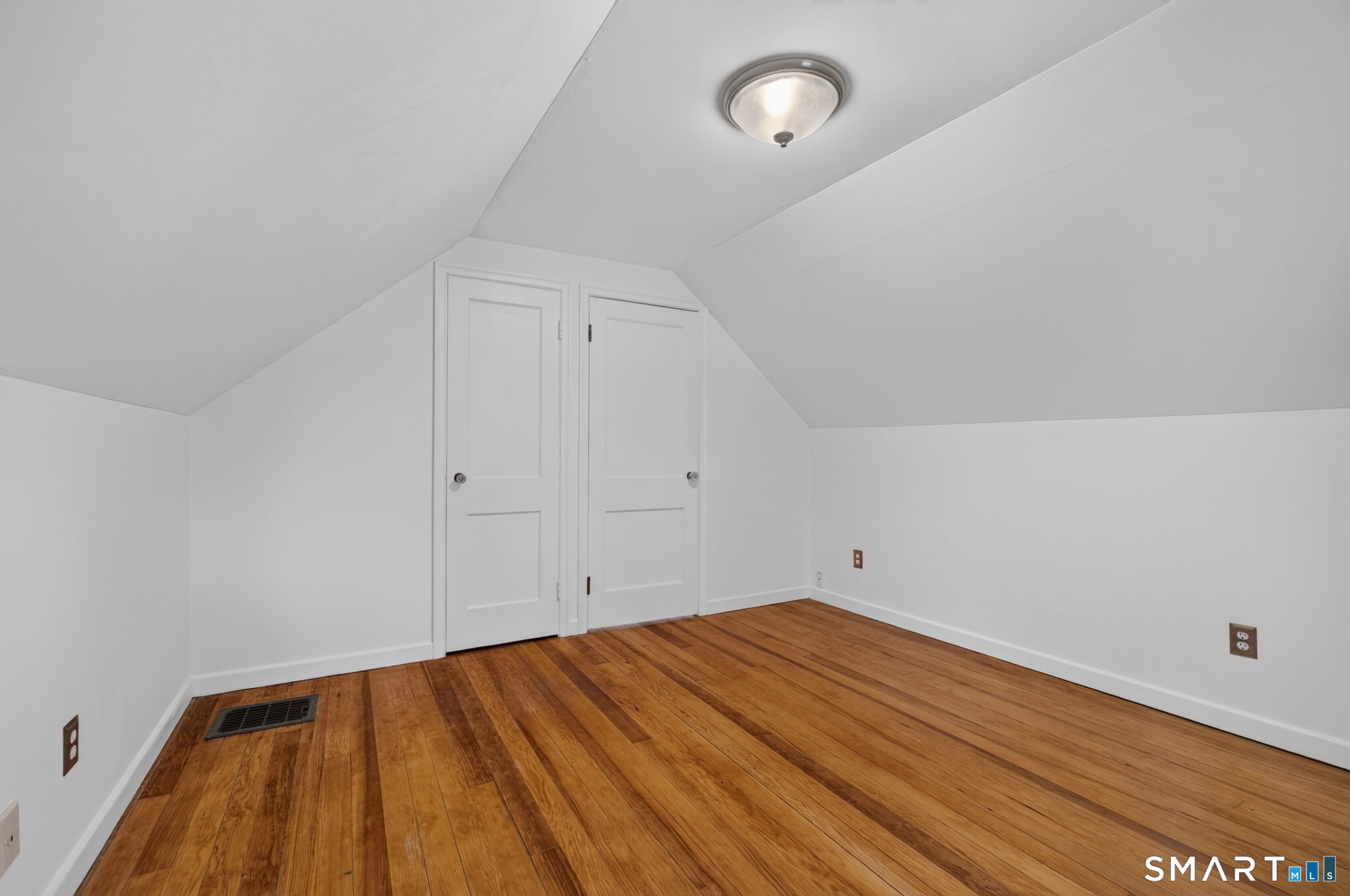 47 Clearview Avenue East Haven CT 06512