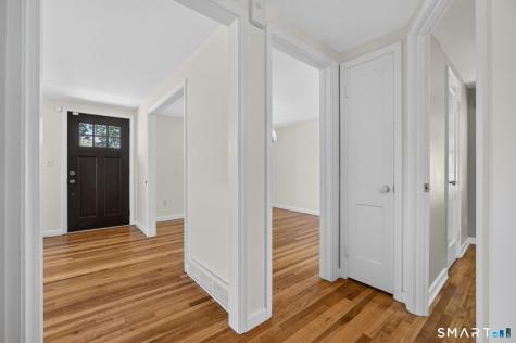 47 Clearview Avenue East Haven CT 06512