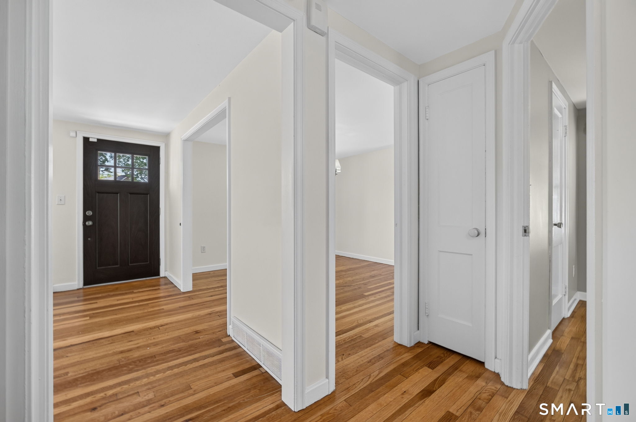 47 Clearview Avenue East Haven CT 06512