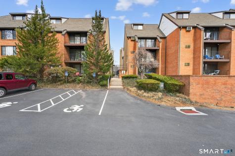 181 Loomis Drive West Hartford CT 06107