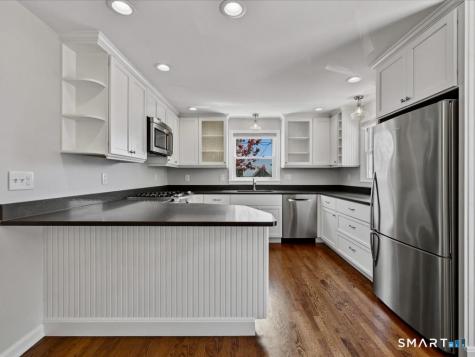 13 Maltby Street Branford CT 06405