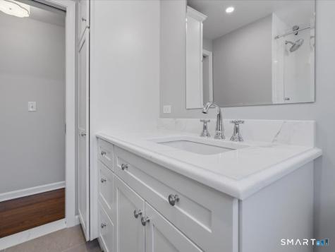13 Maltby Street Branford CT 06405
