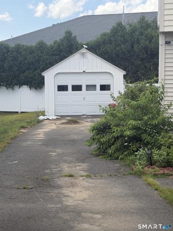 117 Footpath Lane East Hartford CT 06118